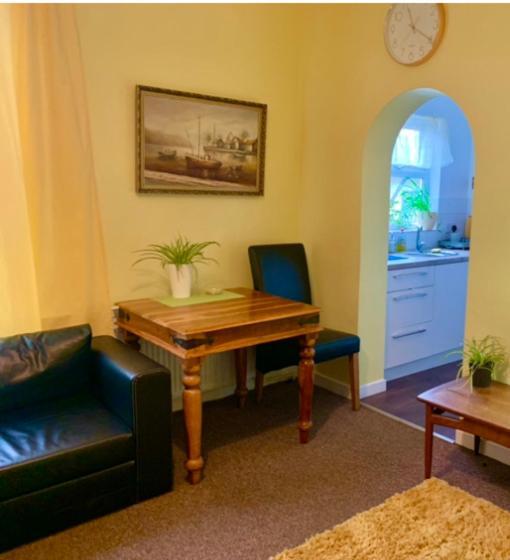 Apartments Near The Sea With Free Parking Southend-On-Sea Exterior photo